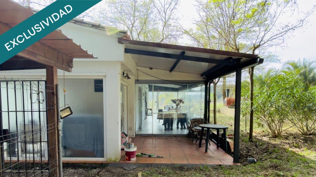2 bedroom Finca/Country House for sale in Vilobi d'Onyar with pool - € 200,000 (Ref: 9839113)
