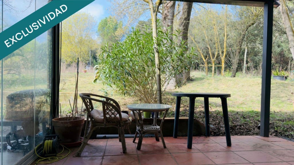 2 bedroom Finca/Country House for sale in Vilobi d'Onyar with pool - € 200,000 (Ref: 9839113)