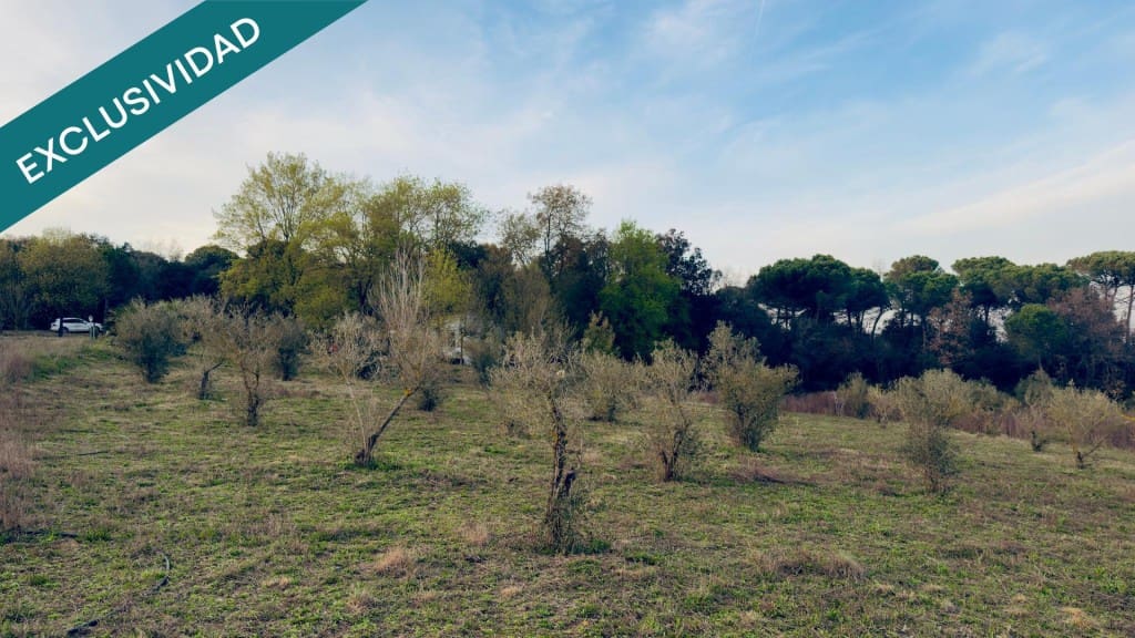 2 bedroom Finca/Country House for sale in Vilobi d'Onyar with pool - € 200,000 (Ref: 9839113)