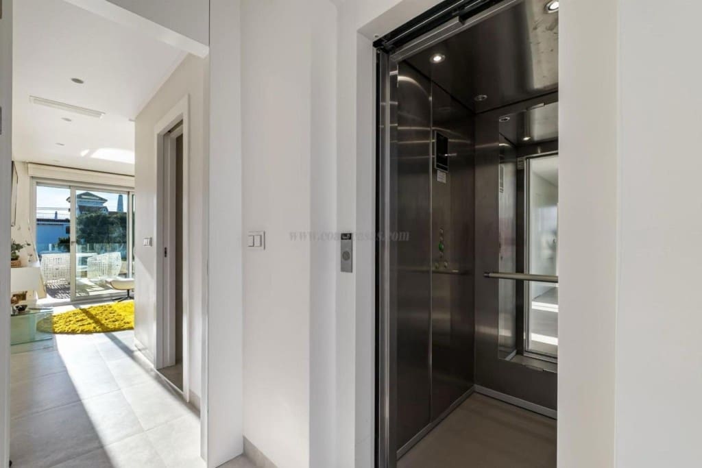 4 Zimmer Villa zu verkaufen in Orihuela mit Pool Garage - 1.890.000 € (Ref: 9839115)
