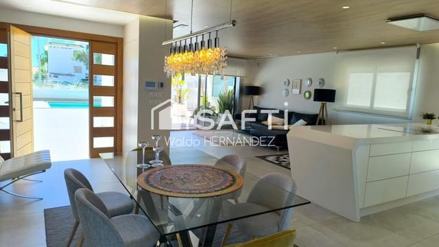 4 bedroom Villa for sale in Campoamor, Orihuela with pool garage - € 1,750,000 (Ref: 9839115)