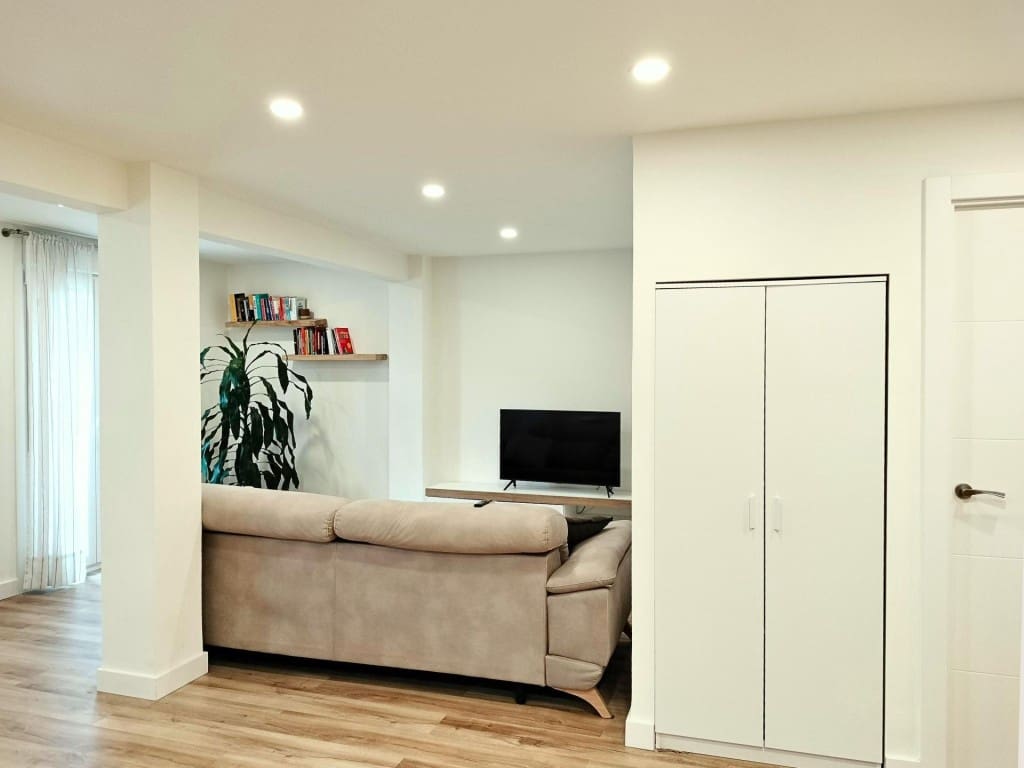 Apartamento de 2 habitaciones en Pasaia en venta - 300.000 € (Ref: 9839120)
