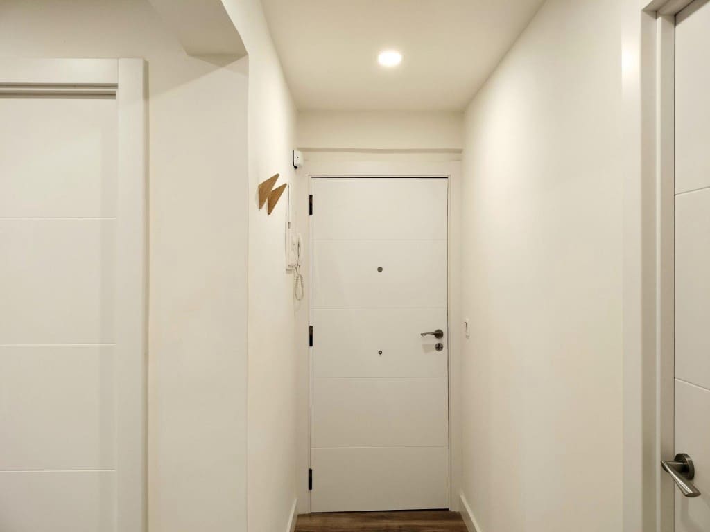 Apartamento de 2 habitaciones en Pasaia en venta - 300.000 € (Ref: 9839120)
