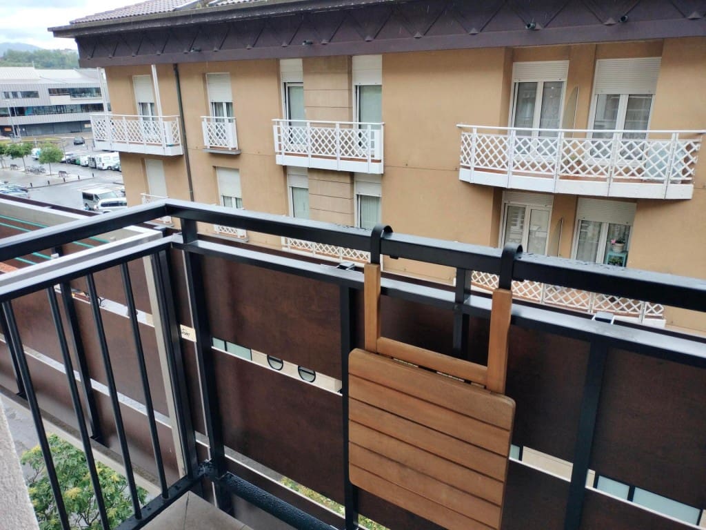 Apartamento de 2 habitaciones en Pasaia en venta - 300.000 € (Ref: 9839120)