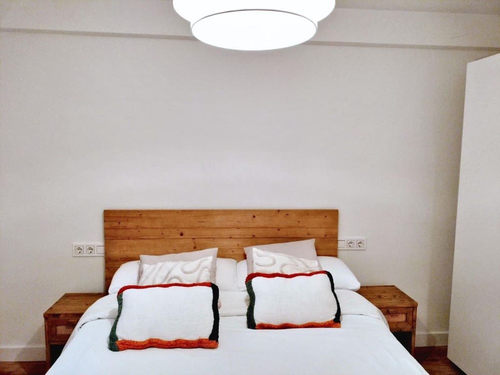 Apartamento de 2 habitaciones en Pasaia en venta - 300.000 € (Ref: 9839120)