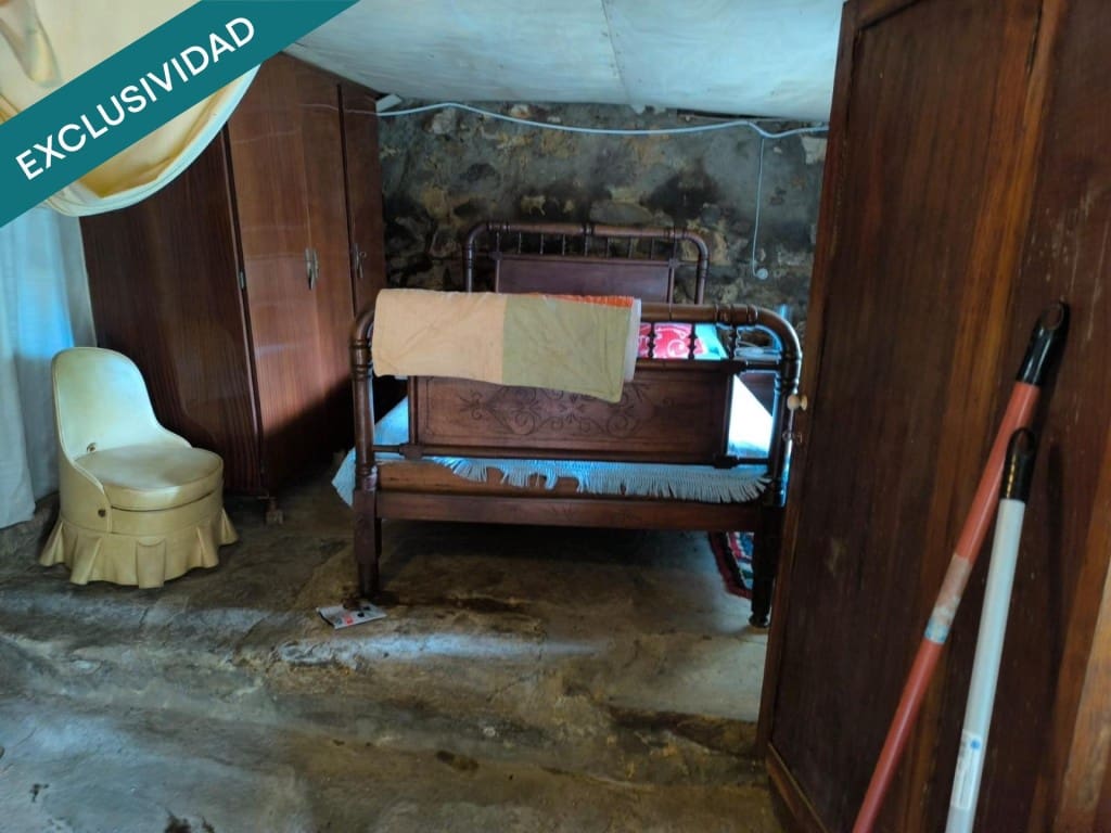 4 camera da letto Finca/Casa di Campagna in vendita in Quintana del Castillo con garage - 55.000 € (Rif: 9842871)