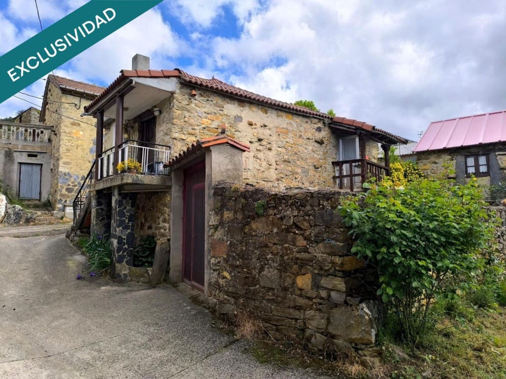 4 camera da letto Finca/Casa di Campagna in vendita in Quintana del Castillo con garage - 55.000 € (Rif: 9842871)