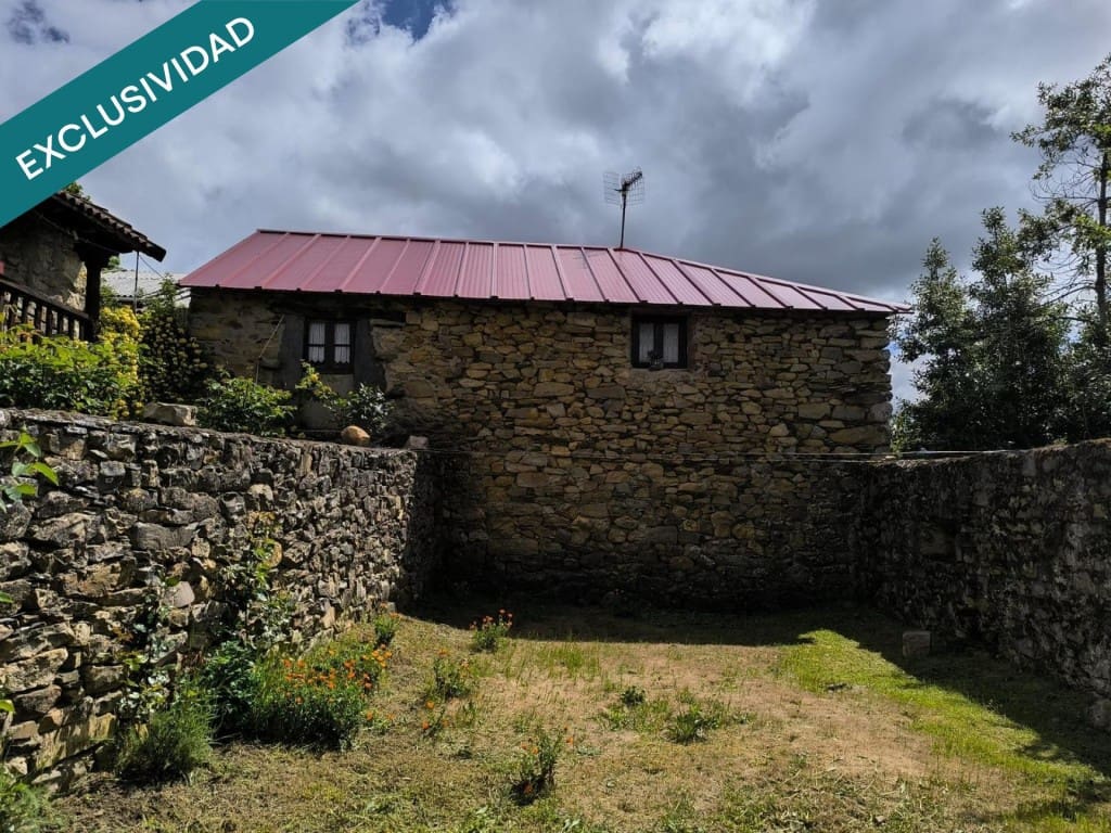 4 camera da letto Finca/Casa di Campagna in vendita in Quintana del Castillo con garage - 55.000 € (Rif: 9842871)