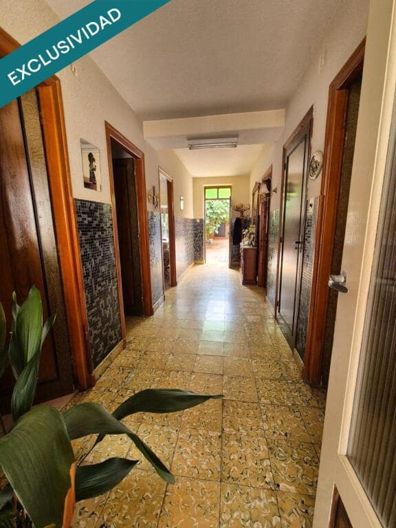 6 soveværelse Finca/Landehus til salg i Bustillo del Paramo med garage - € 90.000 (Ref: 9842872)