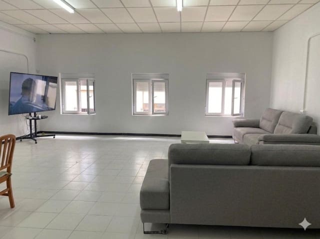 4 bedroom Terraced Villa for sale in Castalla with garage - € 191,500 (Ref: 9843298)