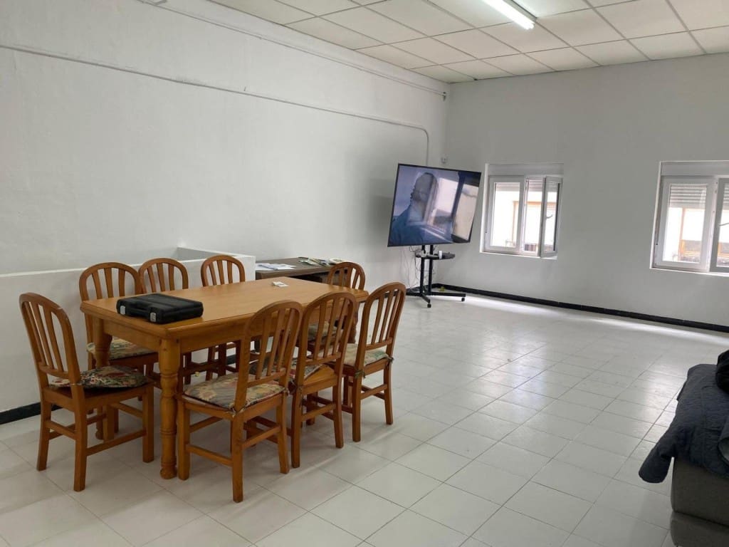 4 bedroom Terraced Villa for sale in Castalla with garage - € 191,500 (Ref: 9843298)