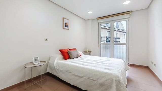 Apartamento de 3 habitaciones en Tineo en venta - 99.000 € (Ref: 9845331)