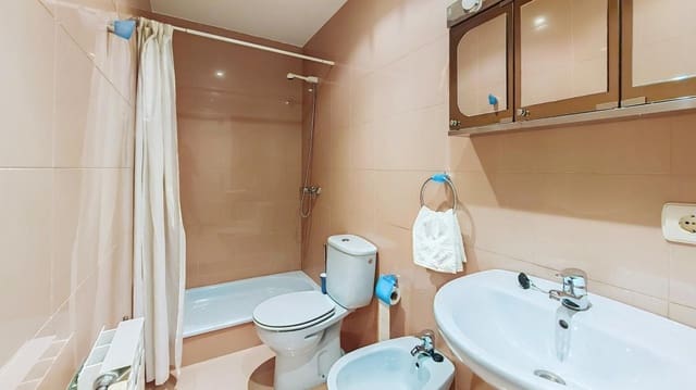 Apartamento de 3 habitaciones en Tineo en venta - 99.000 € (Ref: 9845331)