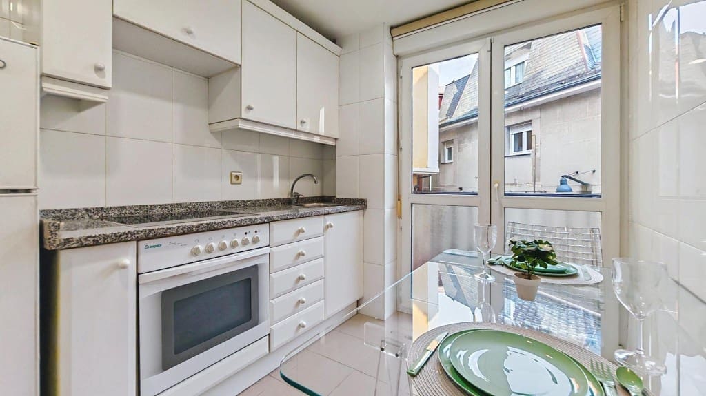 Apartamento de 3 habitaciones en Tineo en venta - 99.000 € (Ref: 9845331)