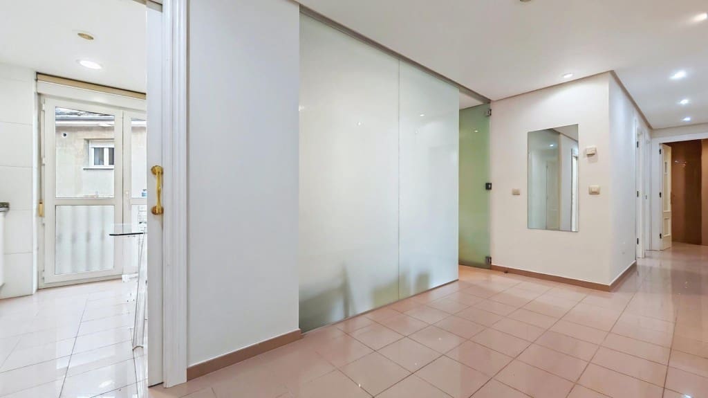 Apartamento de 3 habitaciones en Tineo en venta - 99.000 € (Ref: 9845331)