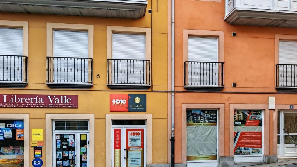 Apartamento de 3 habitaciones en Tineo en venta - 99.000 € (Ref: 9845331)