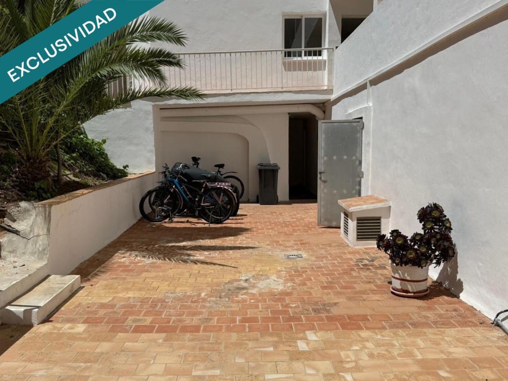 Comercial para venda em Calvia - 149 000 € (Ref: 9845333)