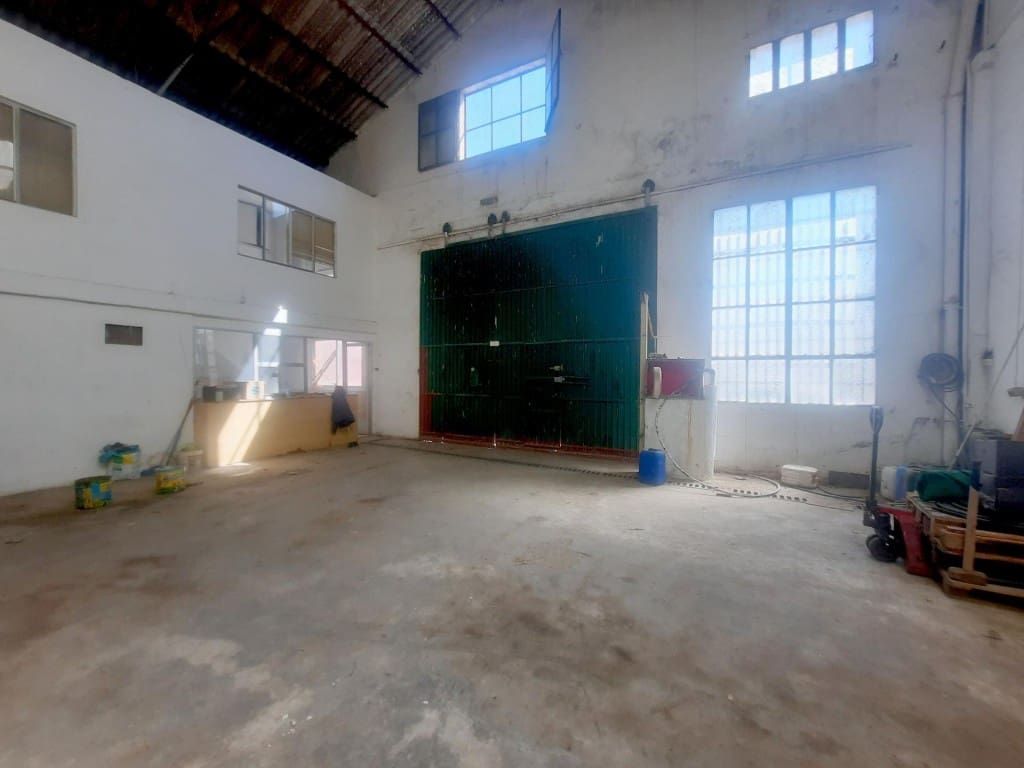 Commercieel te koop in Sagunto / Sagunt - € 150.000 (Ref: 9845335)