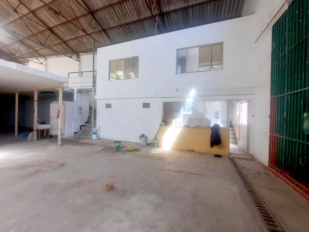 Commercieel te koop in Sagunto / Sagunt - € 150.000 (Ref: 9845335)