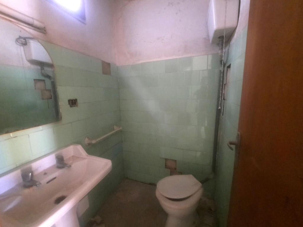 Commercieel te koop in Sagunto / Sagunt - € 150.000 (Ref: 9845335)