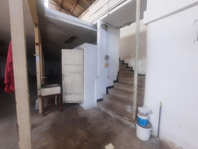 Commercieel te koop in Sagunto / Sagunt - € 150.000 (Ref: 9845335)