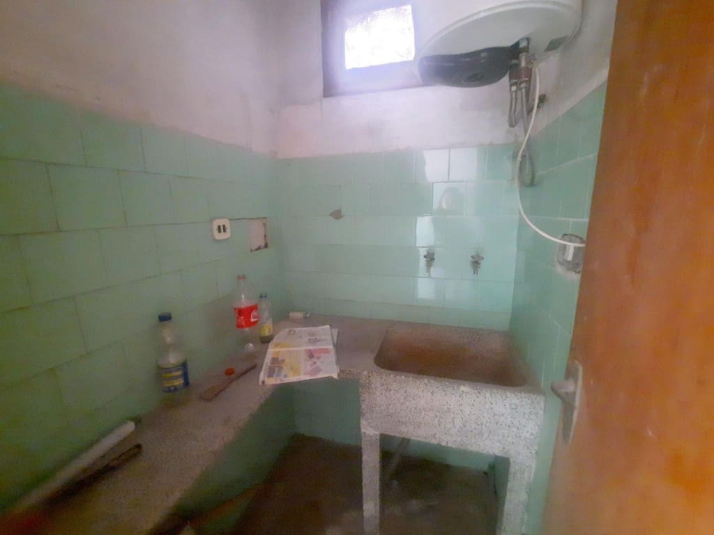 Commercieel te koop in Sagunto / Sagunt - € 150.000 (Ref: 9845335)