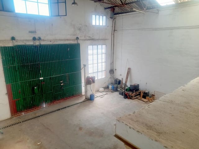 Commercieel te koop in Sagunto / Sagunt - € 150.000 (Ref: 9845335)