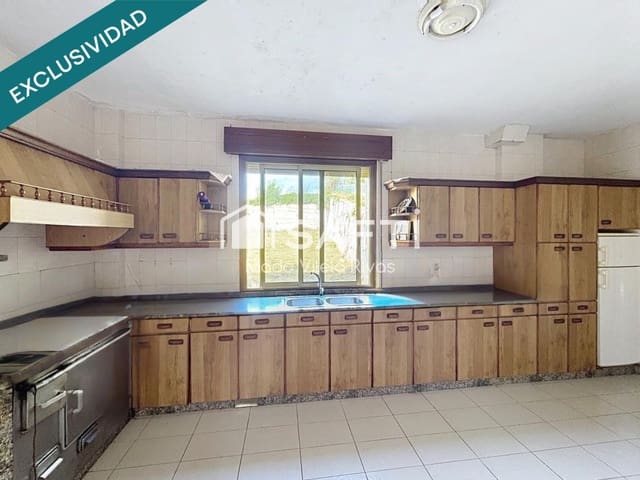 7 sypialnia Willa na sprzedaż w Meis z garażem - 343 000 € (Ref: 9845336)
