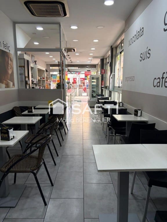 Gewerbe zu verkaufen in Barcelona Stadt - 200.000 € (Ref: 9845344)