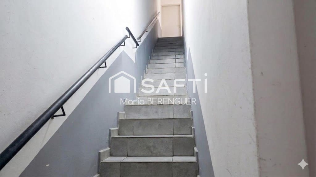 Gewerbe zu verkaufen in Barcelona Stadt - 200.000 € (Ref: 9845344)