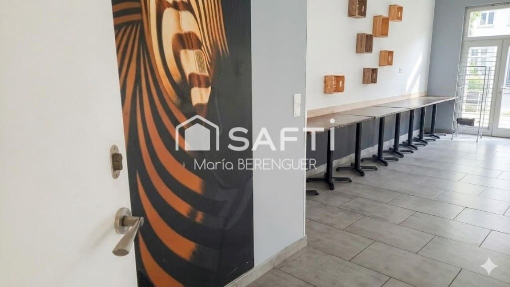 Gewerbe zu verkaufen in Barcelona Stadt - 200.000 € (Ref: 9845344)