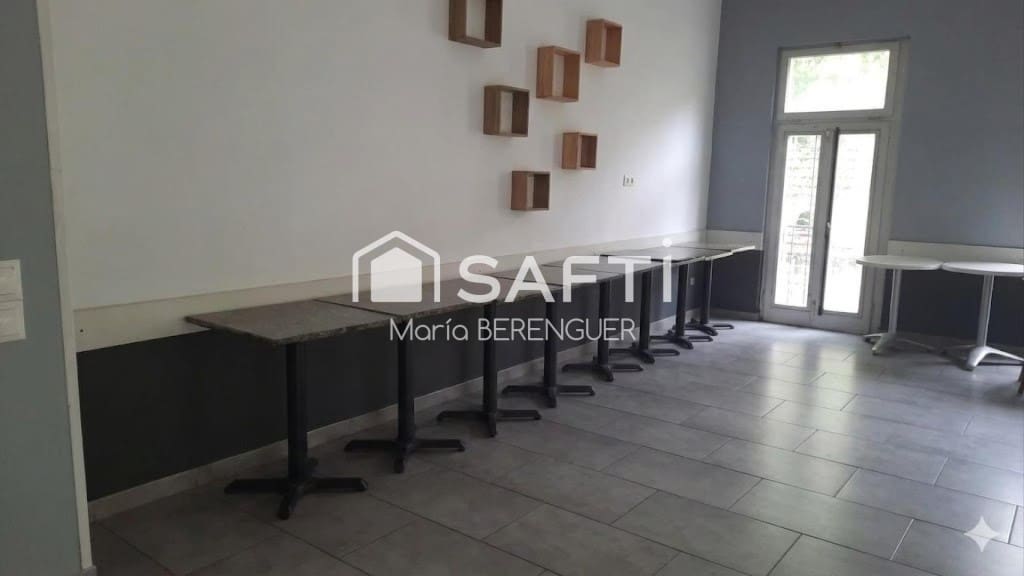 Gewerbe zu verkaufen in Barcelona Stadt - 200.000 € (Ref: 9845344)