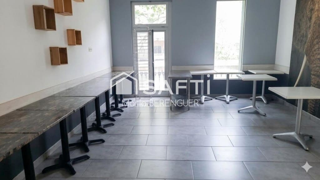 Gewerbe zu verkaufen in Barcelona Stadt - 200.000 € (Ref: 9845344)