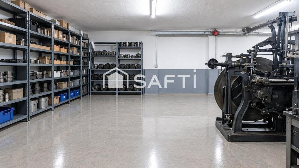 Commercieel te koop in Barcelona stad - € 1.700.000 (Ref: 9845345)