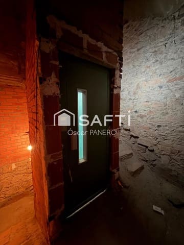 Büro zu verkaufen in La Bañeza - 182.000 € (Ref: 9845346)