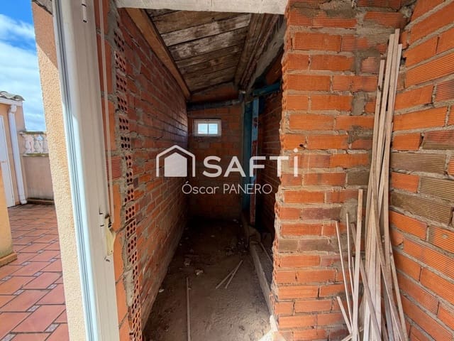 Büro zu verkaufen in La Bañeza - 182.000 € (Ref: 9845346)