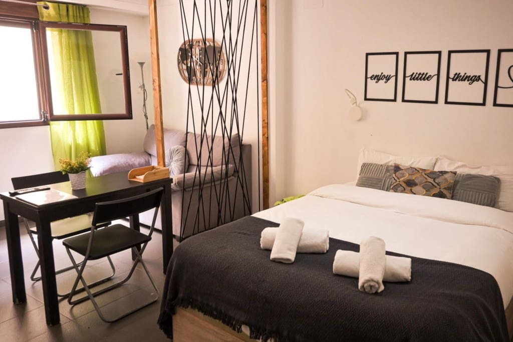 Studio til salgs i Granada by - € 591 691 (Ref: 9845348)