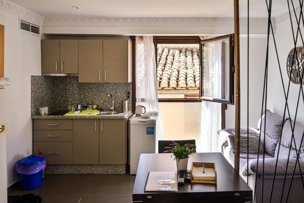 Studio til salgs i Granada by - € 591 691 (Ref: 9845348)