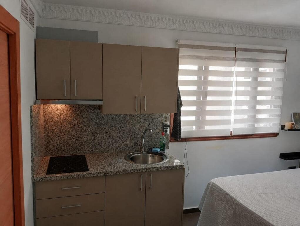 Studio til salgs i Granada by - € 591 691 (Ref: 9845348)