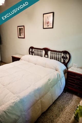 3 soverom Leilighet til salgs i Poligono Cartuja - La Paz, Granada by - € 130 000 (Ref: 9845349)