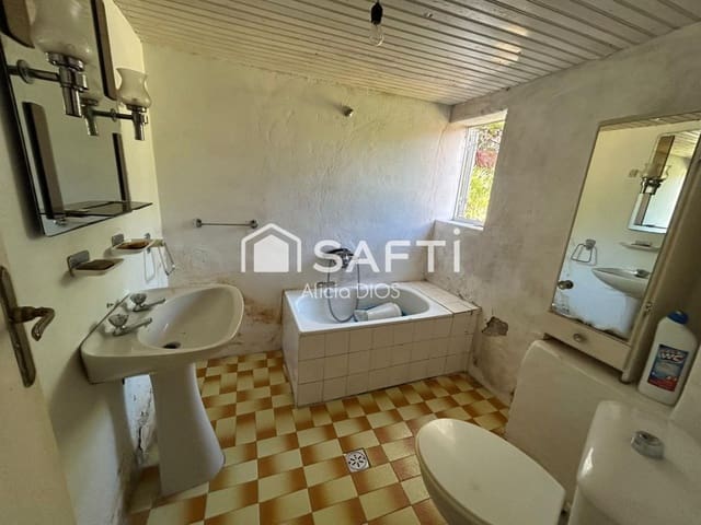 2 soveværelse Finca/Landehus til salg i Cotobade, Ponteareas - € 98.000 (Ref: 9845350)