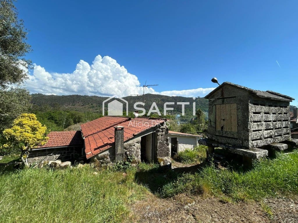 2 bedroom Finca/Country House for sale in Cotobade - € 98,000 (Ref: 9845350)