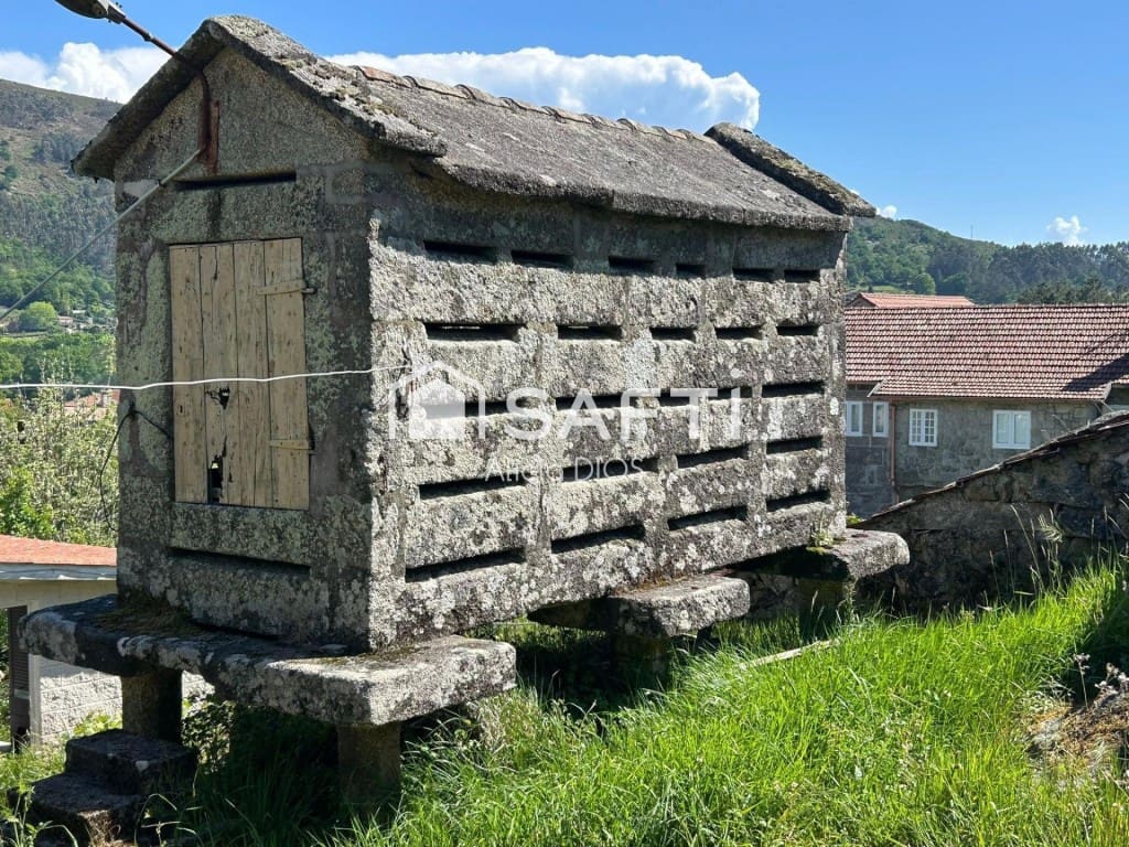 2 bedroom Finca/Country House for sale in Cotobade - € 98,000 (Ref: 9845350)