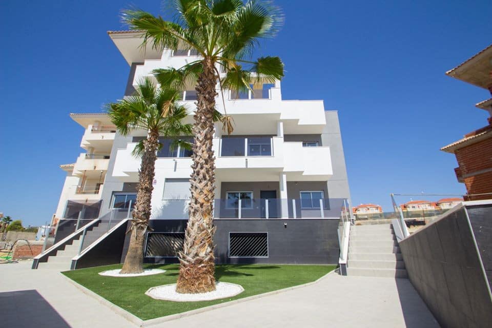 2 bedroom Apartment for sale in Orihuela with pool - € 255,000 (Ref: 9845515)