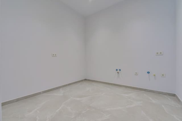 Chalet de 8 habitaciones en Finestrat Pueblo, Finestrat en venta - 3.950.000 € (Ref: 9845608)