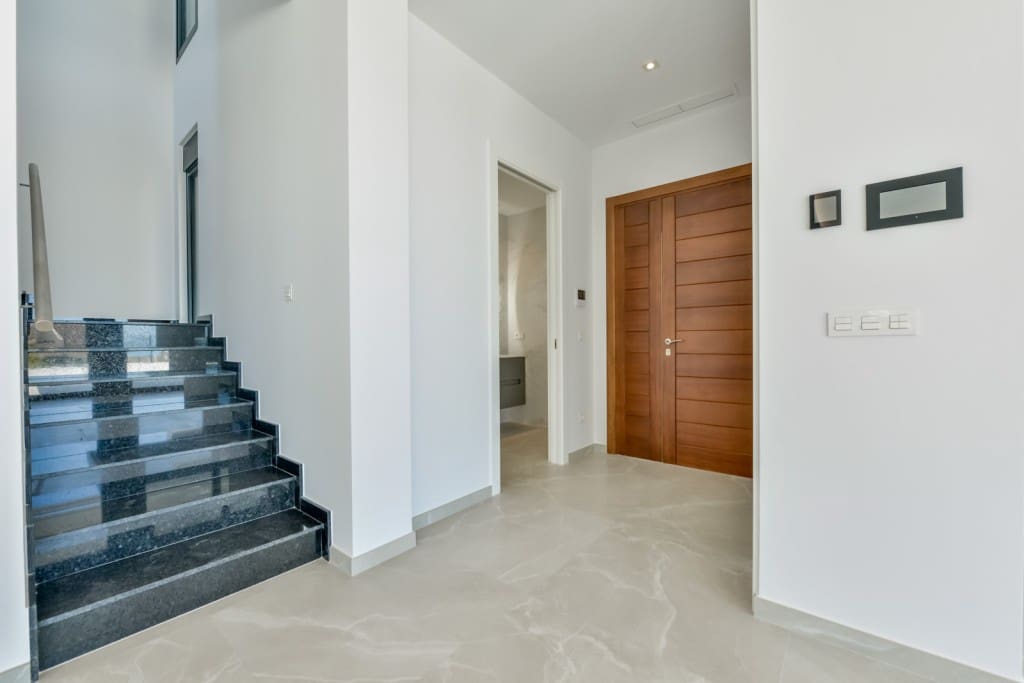 Chalet de 8 habitaciones en Finestrat en venta - 3.950.000 € (Ref: 9845608)