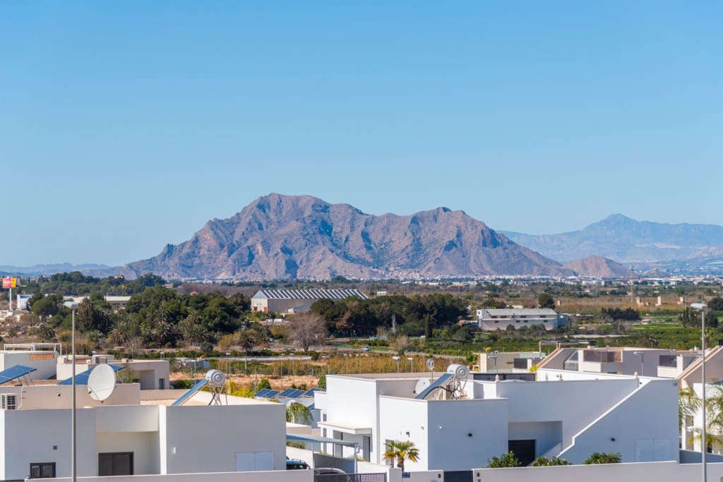 2 soveværelse Penthouse til salg i Benijofar med swimmingpool - € 421.000 (Ref: 9845619)