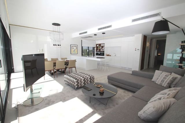 4 chambre Villa/Maison à vendre à San Miguel de Salinas avec piscine - 630 000 € (Ref: 9845648)