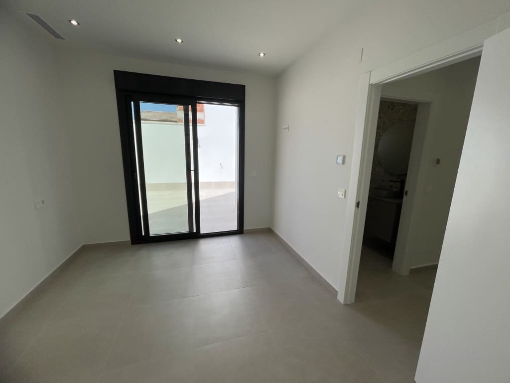 3 Zimmer Villa zu verkaufen in Heredades - 359.900 € (Ref: 9845688)