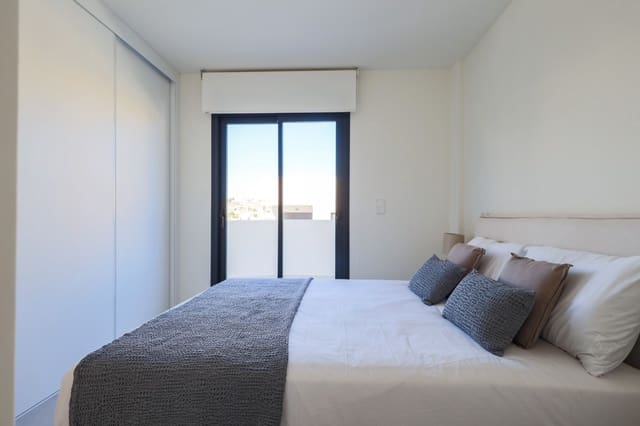 Chalet de 3 habitaciones en Las Filipinas en venta - 590.000 € (Ref: 9845951)